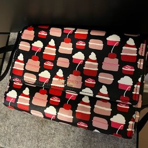 Cupcake Bakery Kate Spade print cross body!